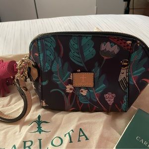 Hispanic mini handbag